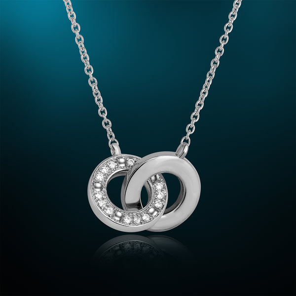 1/4 Cttw Diamond Interlocking Circle Pendant Necklace
